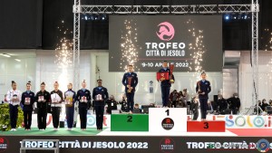 jr podio foto simone ferraro sf106221 copia